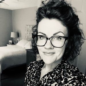 Meet your Posher, Nikki